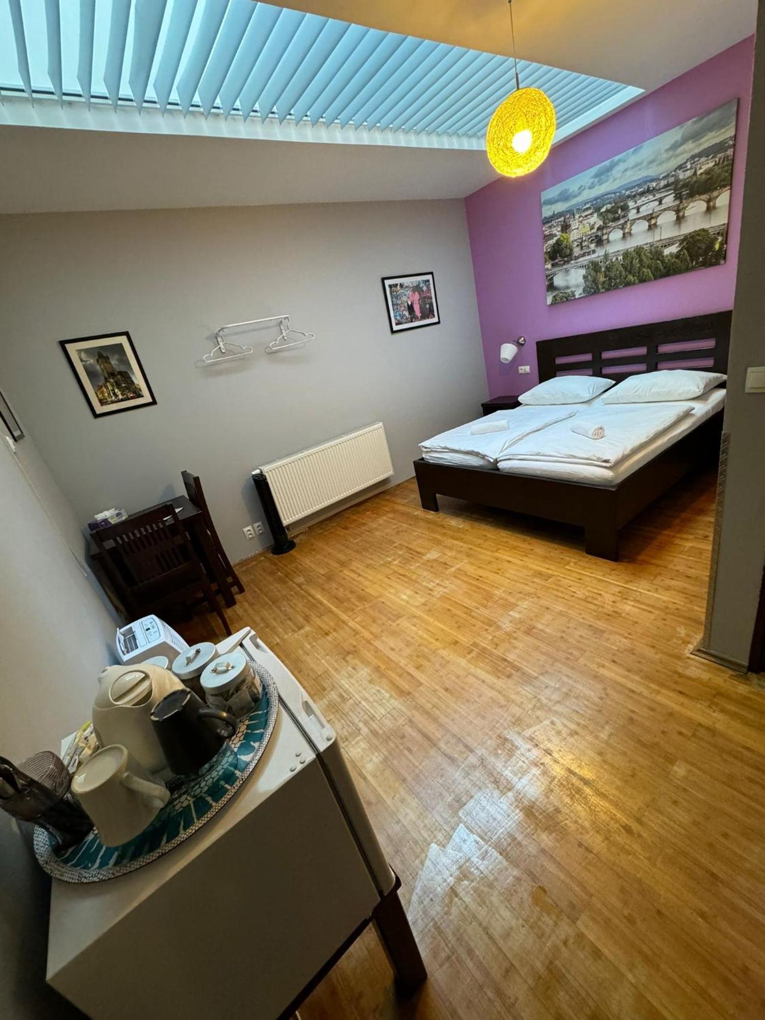Central Studios Praag Buitenkant foto