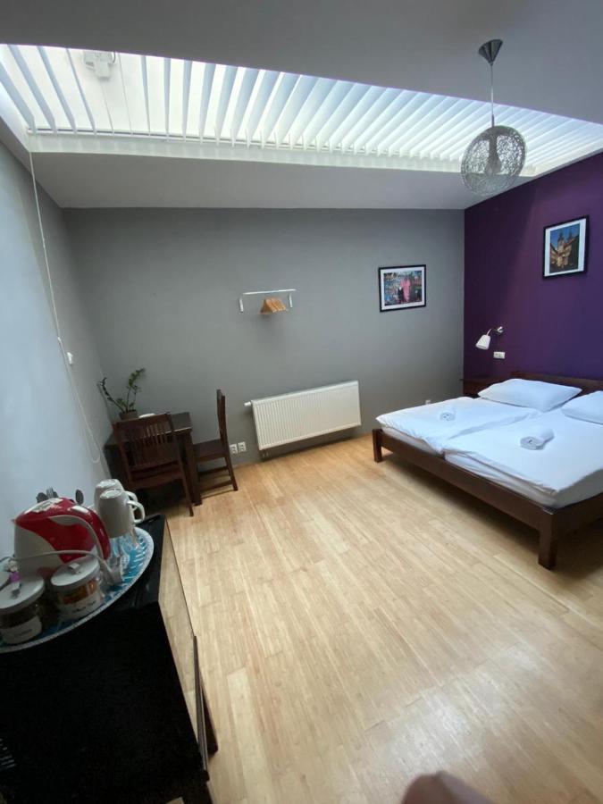 Central Studios Praag Buitenkant foto